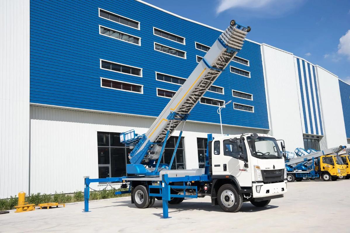 龙泉小型云梯车上料车租赁多少钱