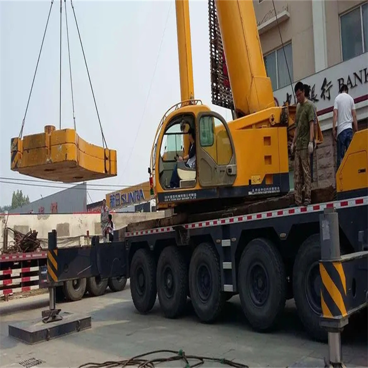 龙泉当地吊车出租|机器吊装|75吨|工厂搬迁服务